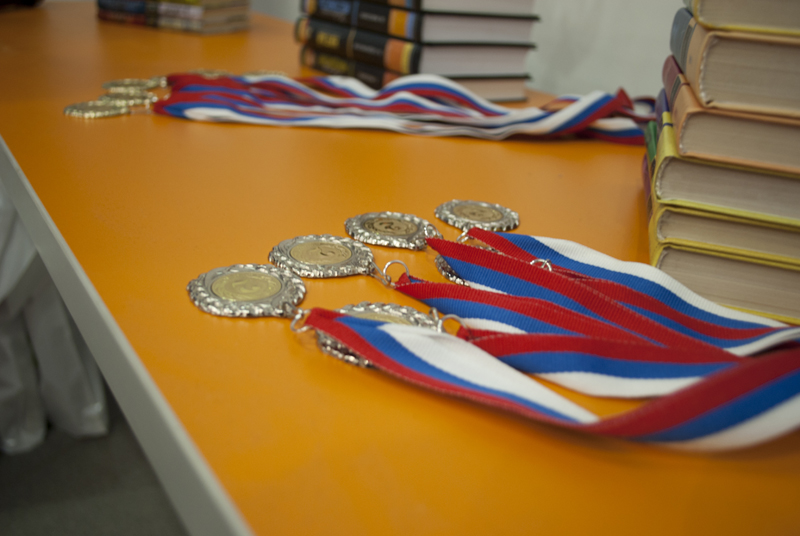 Фото к Во Владимире завершился городской школьный чемпионат по командной викторине «Своя игра»