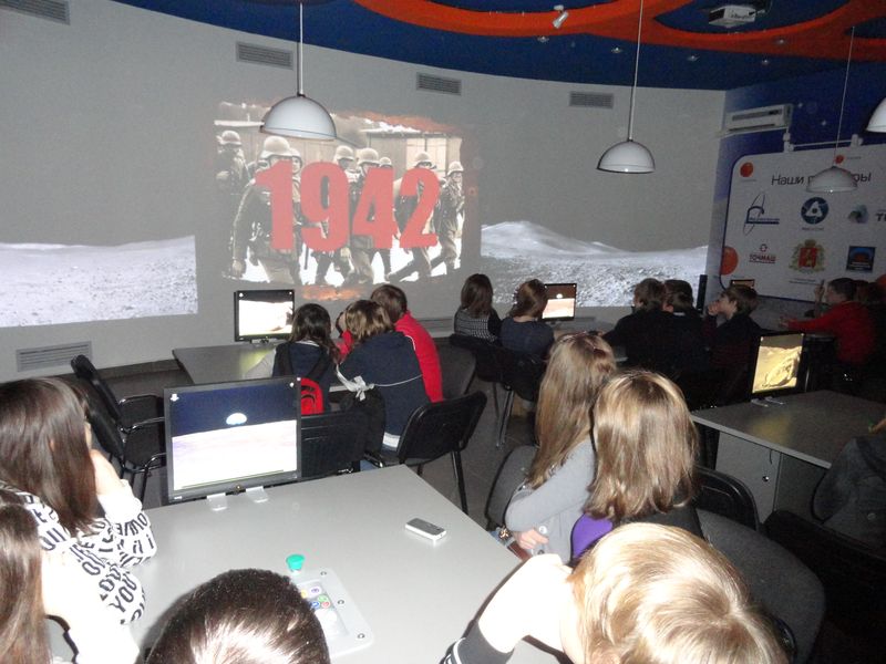 Фото к «Выше всех Эверестов — Мамаев курган!»