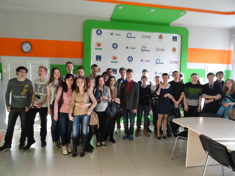 Фото к Космическая неделя прошла в информационном центре по атомной энергии города Владимира.