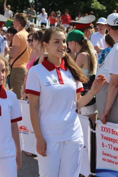 Фото к Ученики из 41 школы города Владимира теперь точно знают: Огонь Универсиады — в надежных руках!