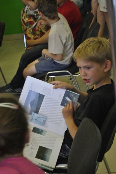 Фото к Каникулы владимирские школьники проводят в информационном центре по атомной энергии.