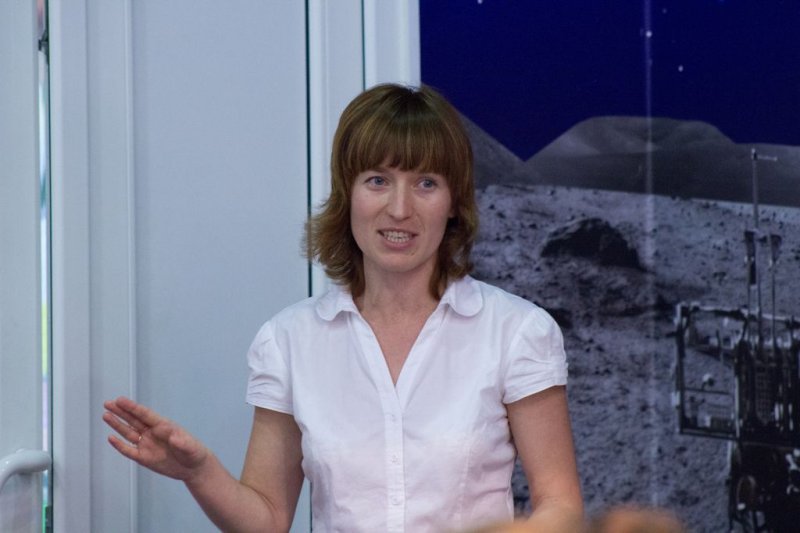 Фото к Любовь Стрельникова во Владимире: обсуждение перспектив естественнонаучного образования в школе и вузе