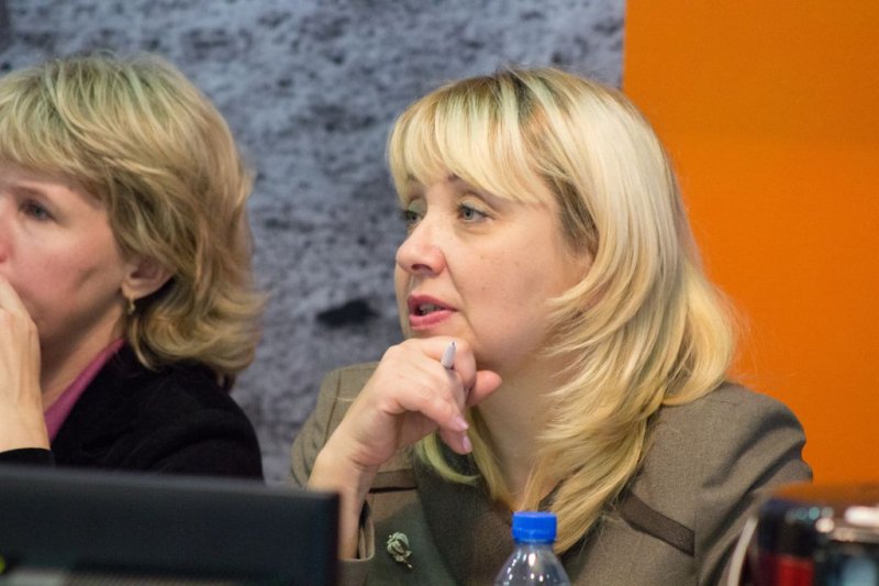 Фото к Любовь Стрельникова во Владимире: обсуждение перспектив естественнонаучного образования в школе и вузе