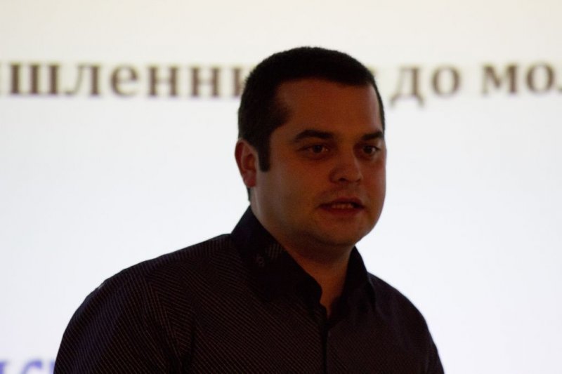 Фото к От общественного объединения — к социальным проектам: в информационном центре по атомной энергии стартовала школа кураторов «Тетрадки дружбы»