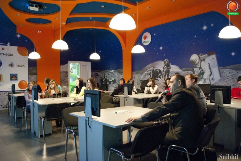 Фото к «Урок мужества» для студентов Владимирского политехнического колледжа прошел в информационном центре по атомной энергии