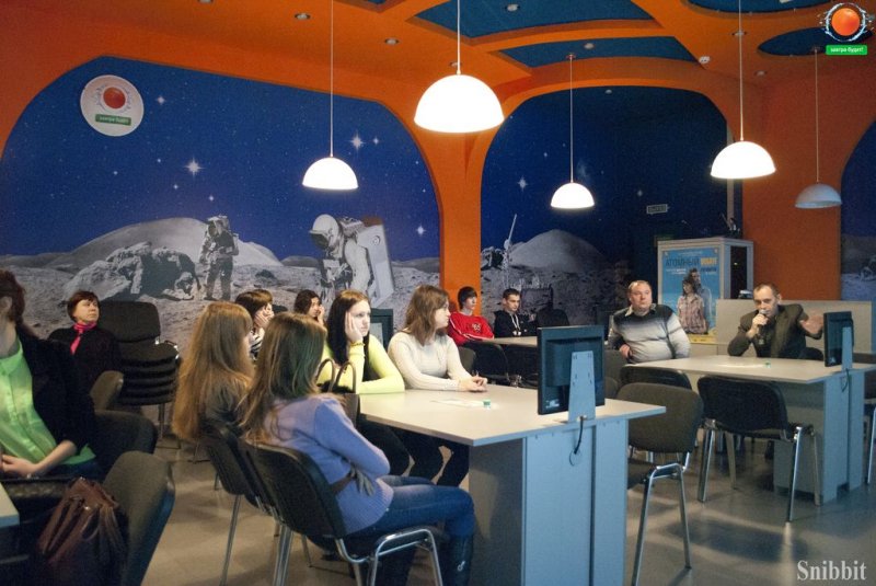 Фото к «Урок мужества» для студентов Владимирского политехнического колледжа прошел в информационном центре по атомной энергии