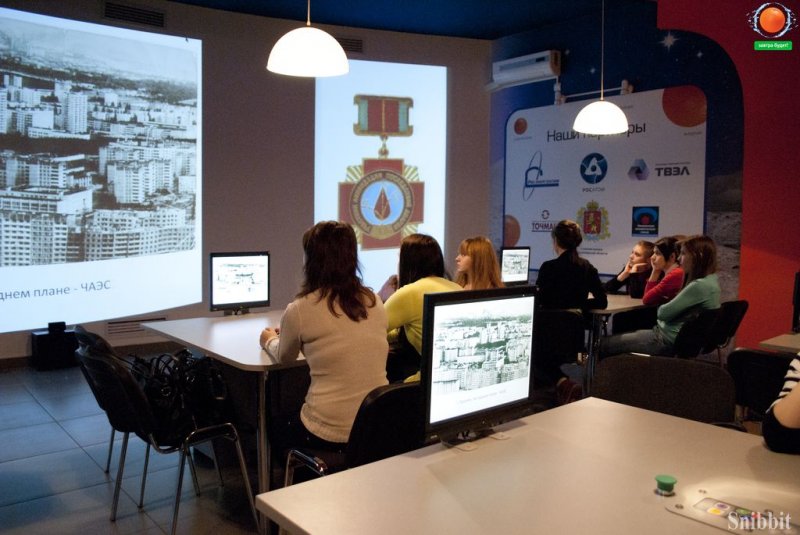 Фото к «Урок мужества» для студентов Владимирского политехнического колледжа прошел в информационном центре по атомной энергии