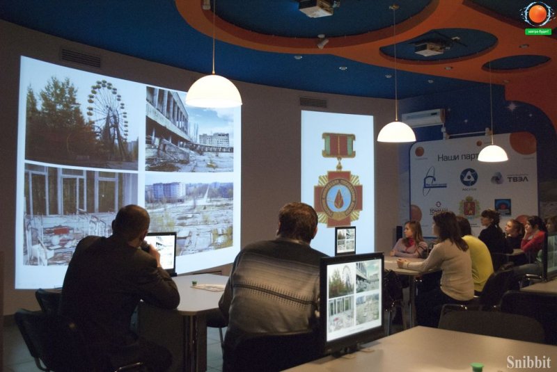 Фото к «Урок мужества» для студентов Владимирского политехнического колледжа прошел в информационном центре по атомной энергии