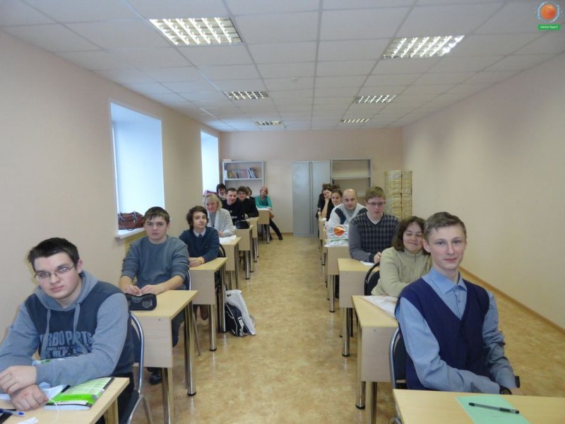 Фото к Владимирские школьники рассчитали производительность градирни на областной олимпиаде по физике