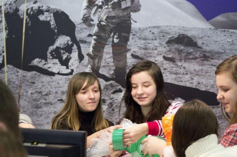 Фото к День науки прошел в информационном центре по атомной энергии города Владимира