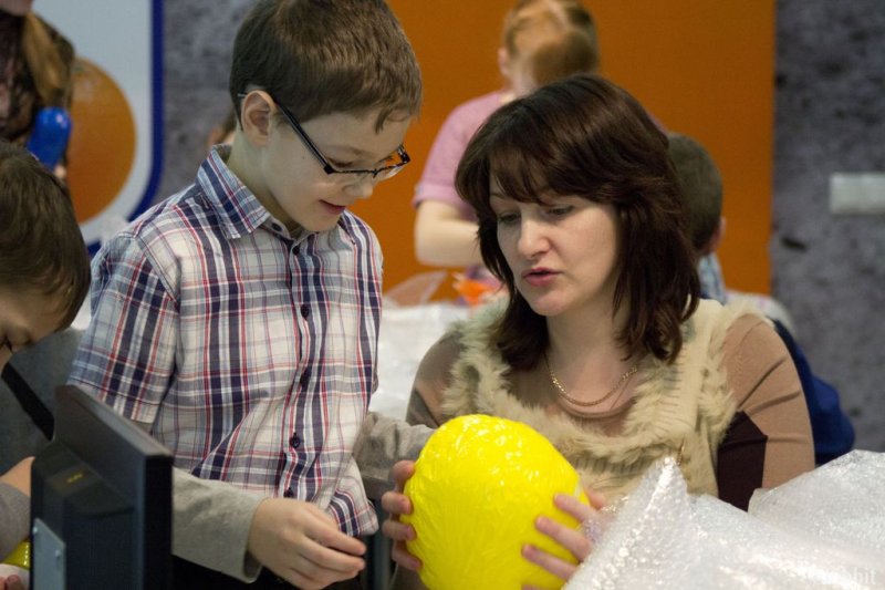 Фото к День науки прошел в информационном центре по атомной энергии города Владимира