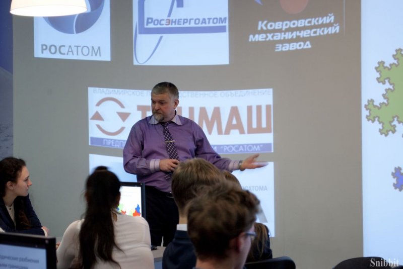 Фото к Упорядочены, но не периодичны: удивительный мир квазикристаллов