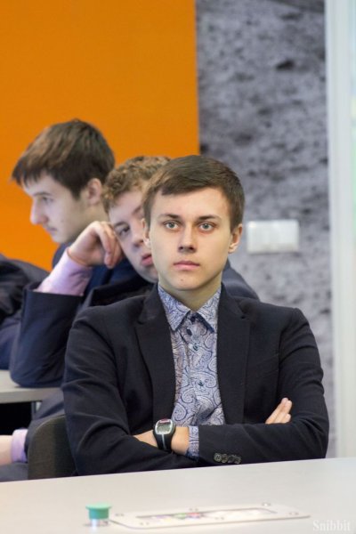 Фото к Упорядочены, но не периодичны: удивительный мир квазикристаллов