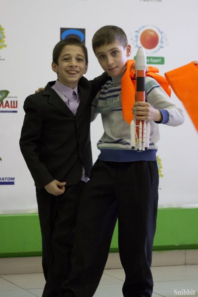 Фото к Привет с орбиты: ученики из 25 школы в режиме онлайн увидели видеотрансляцию сеанса связи с МКС. 