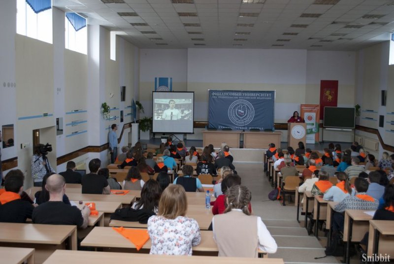 Фото к «Готовьтесь: будет много запятых!» Владимирцы написали Тотальный диктант