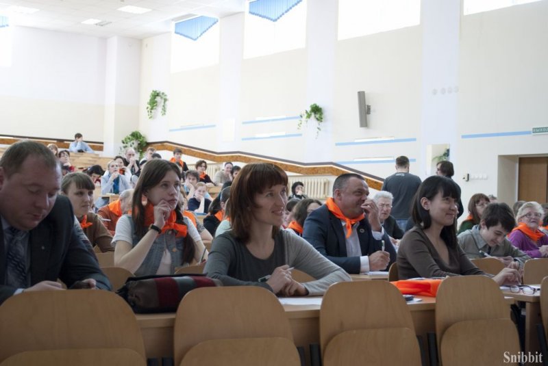 Фото к «Готовьтесь: будет много запятых!» Владимирцы написали Тотальный диктант