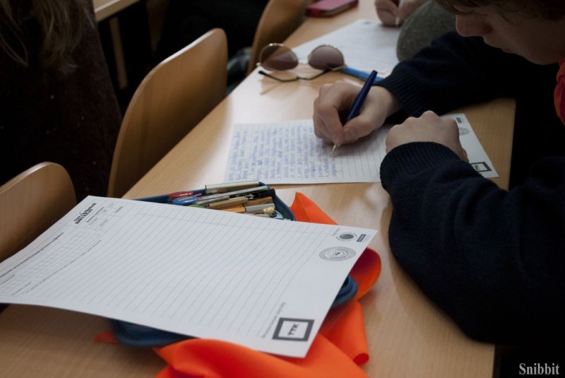 Фото к «Готовьтесь: будет много запятых!» Владимирцы написали Тотальный диктант