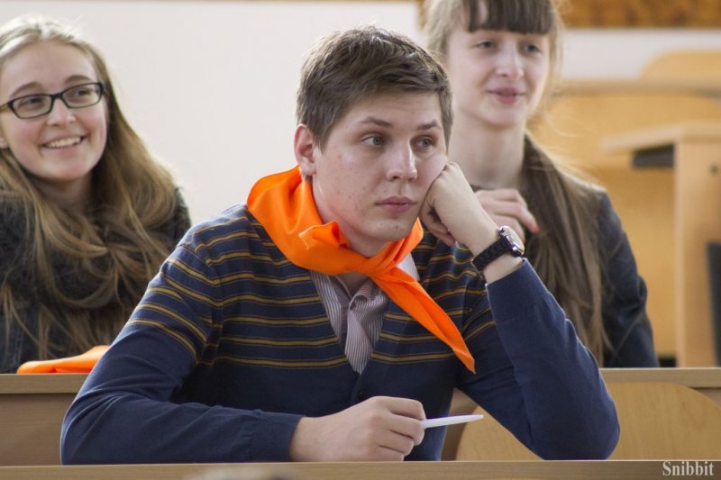 Фото к «Готовьтесь: будет много запятых!» Владимирцы написали Тотальный диктант