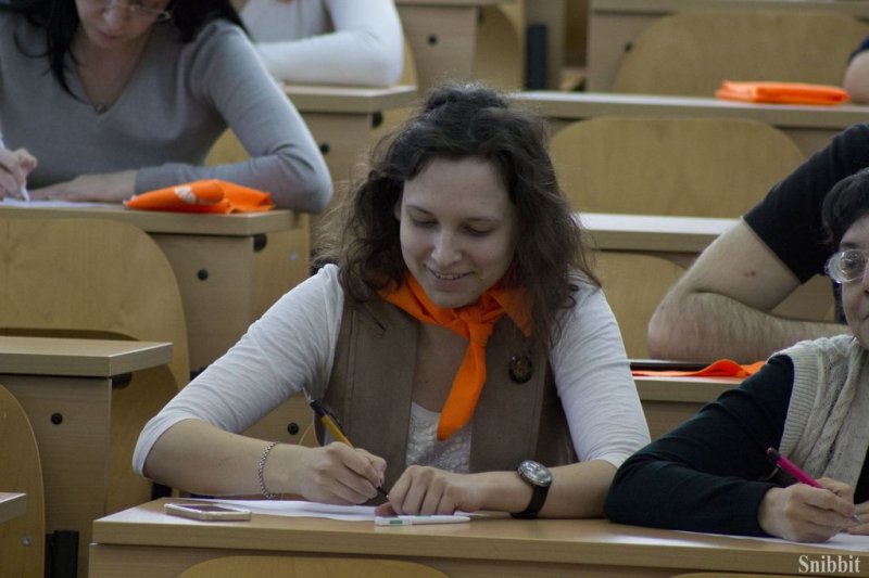 Фото к «Готовьтесь: будет много запятых!» Владимирцы написали Тотальный диктант