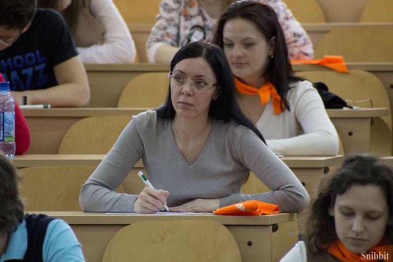 Фото к «Готовьтесь: будет много запятых!» Владимирцы написали Тотальный диктант