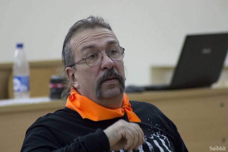 Фото к «Готовьтесь: будет много запятых!» Владимирцы написали Тотальный диктант