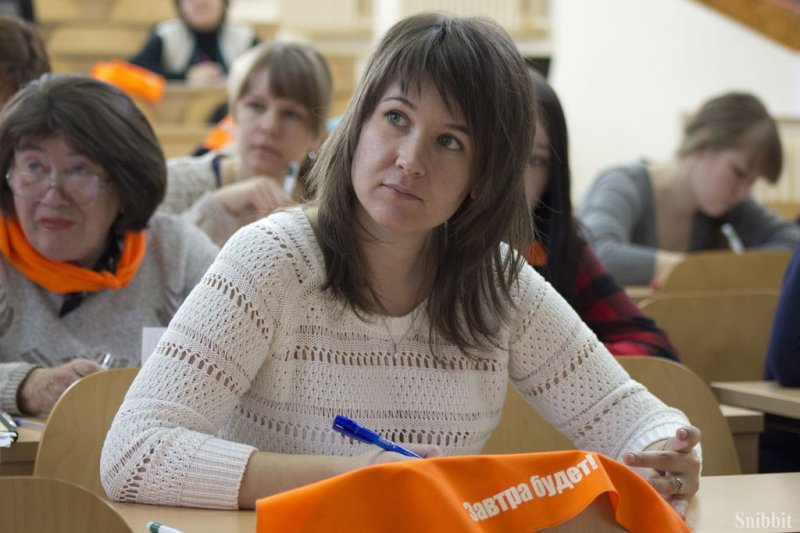 Фото к «Готовьтесь: будет много запятых!» Владимирцы написали Тотальный диктант