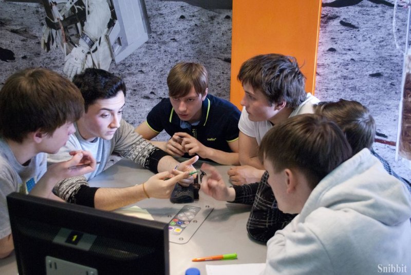 Фото к «Один за всех и все за одного!» 84 команды школьников рассчитали «Формулу интеллекта»