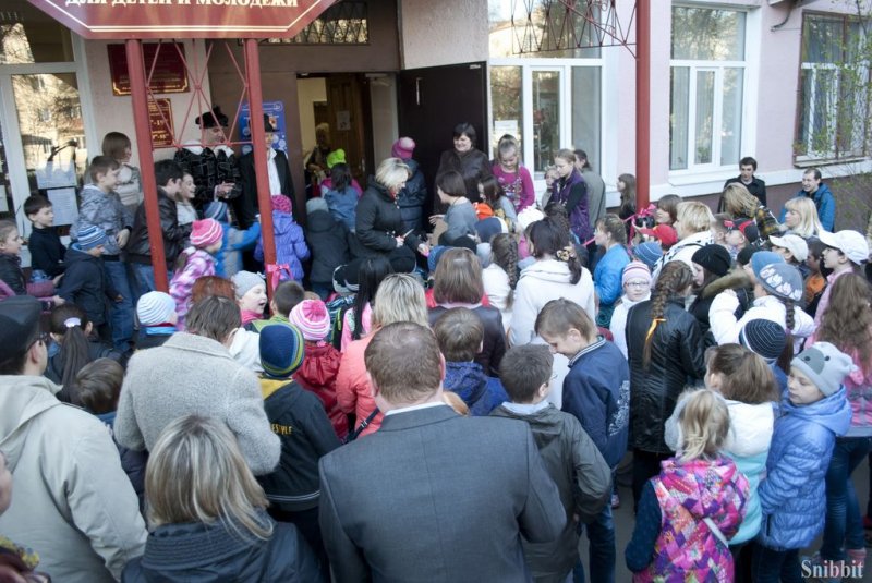 Фото к «Перевод времени»: владимирский информационный центр по атомной энергии принял участие во Всероссийской акции «Библионочь»