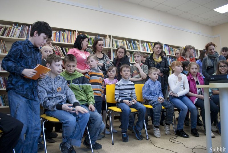 Фото к «Перевод времени»: владимирский информационный центр по атомной энергии принял участие во Всероссийской акции «Библионочь»