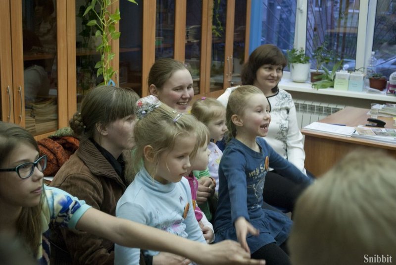 Фото к «Перевод времени»: владимирский информационный центр по атомной энергии принял участие во Всероссийской акции «Библионочь»