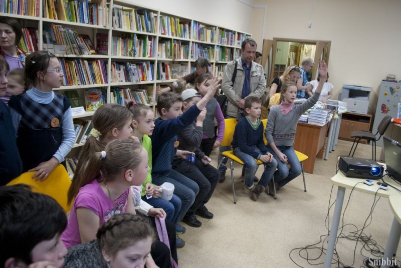 Фото к «Перевод времени»: владимирский информационный центр по атомной энергии принял участие во Всероссийской акции «Библионочь»