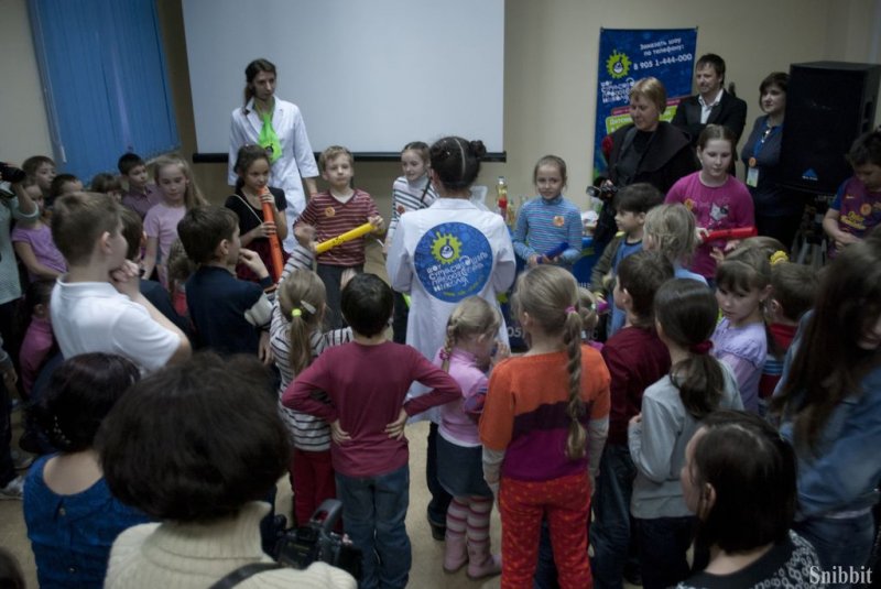 Фото к «Перевод времени»: владимирский информационный центр по атомной энергии принял участие во Всероссийской акции «Библионочь»