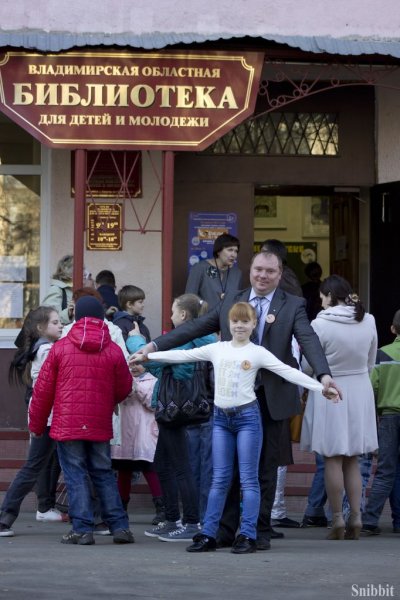 Фото к «Перевод времени»: владимирский информационный центр по атомной энергии принял участие во Всероссийской акции «Библионочь»