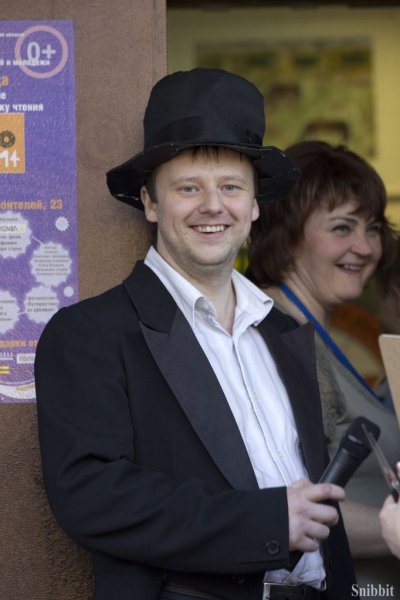 Фото к «Перевод времени»: владимирский информационный центр по атомной энергии принял участие во Всероссийской акции «Библионочь»