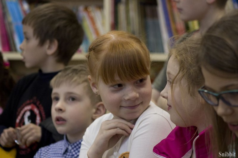 Фото к «Перевод времени»: владимирский информационный центр по атомной энергии принял участие во Всероссийской акции «Библионочь»