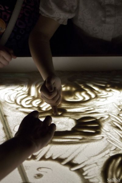 Фото к «Перевод времени»: владимирский информационный центр по атомной энергии принял участие во Всероссийской акции «Библионочь»