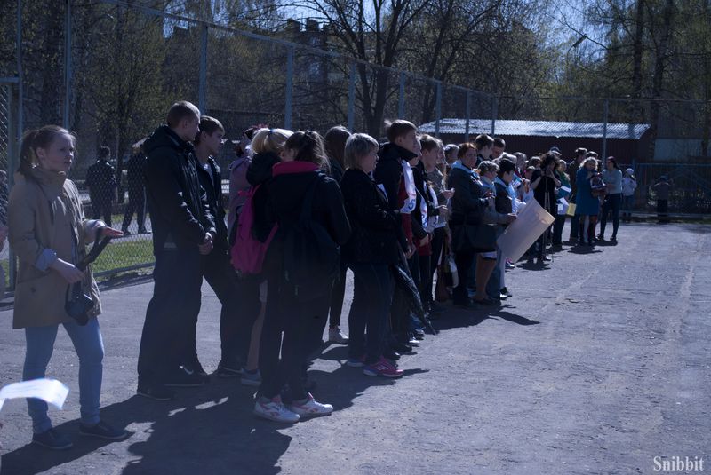 Фото к «Ретро Олимпиада» для современных школьников: во Владимире прошли соревнования по уличным играм