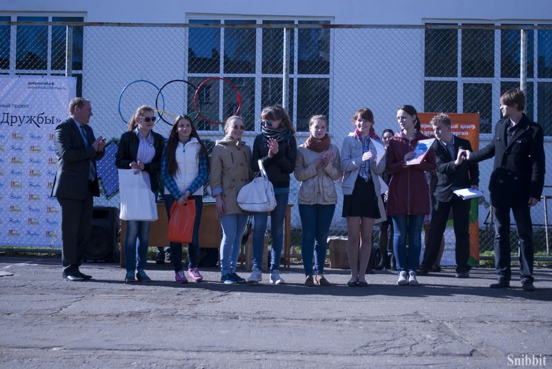 Фото к «Ретро Олимпиада» для современных школьников: во Владимире прошли соревнования по уличным играм