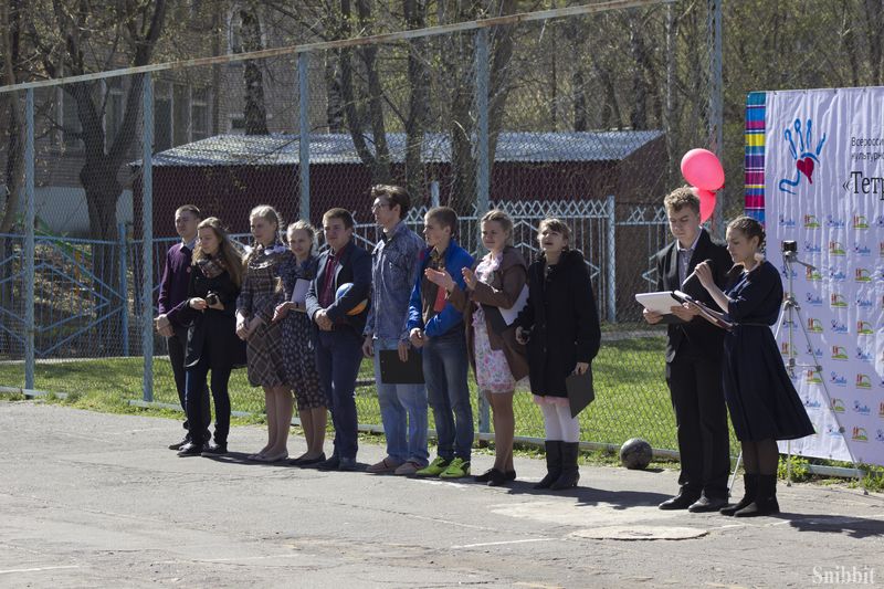 Фото к «Ретро Олимпиада» для современных школьников: во Владимире прошли соревнования по уличным играм