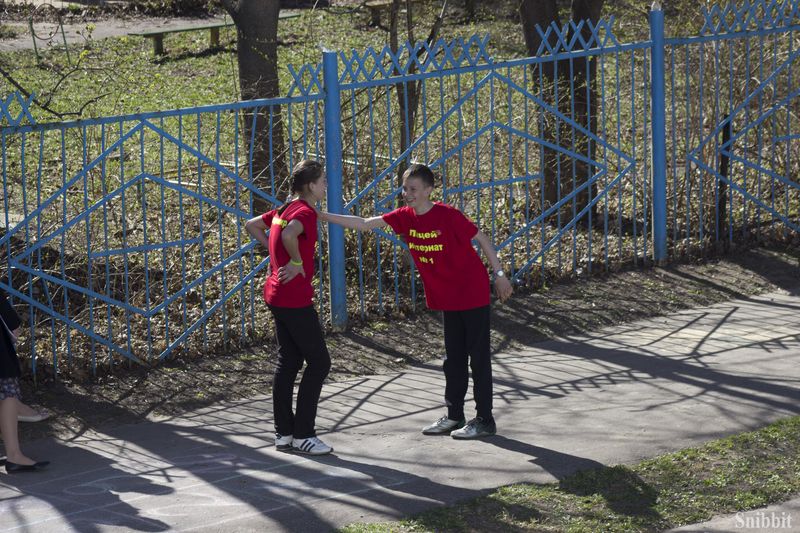 Фото к «Ретро Олимпиада» для современных школьников: во Владимире прошли соревнования по уличным играм