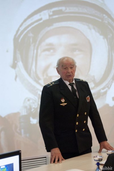 Фото к От «Космической декады» — к «Науке побеждать»