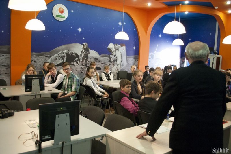 Фото к От «Космической декады» — к «Науке побеждать»