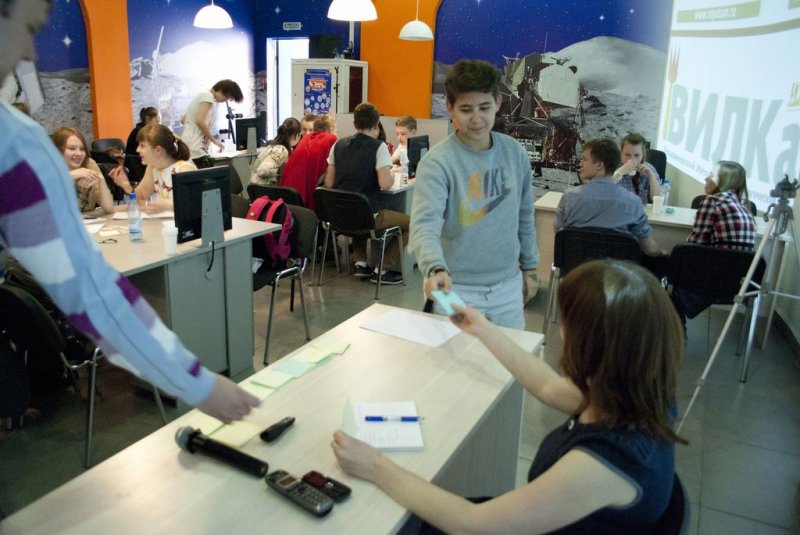 Фото к В информационном центре по атомной энергии подведены итоги участия владимирских команд в интеллектуальном турнире «Молот Тора»