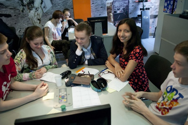 Фото к В информационном центре по атомной энергии подведены итоги участия владимирских команд в интеллектуальном турнире «Молот Тора»