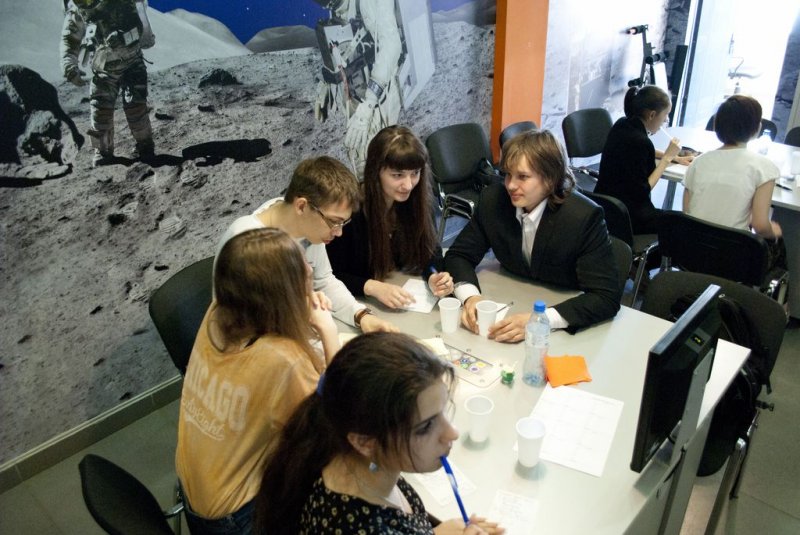 Фото к В информационном центре по атомной энергии подведены итоги участия владимирских команд в интеллектуальном турнире «Молот Тора»