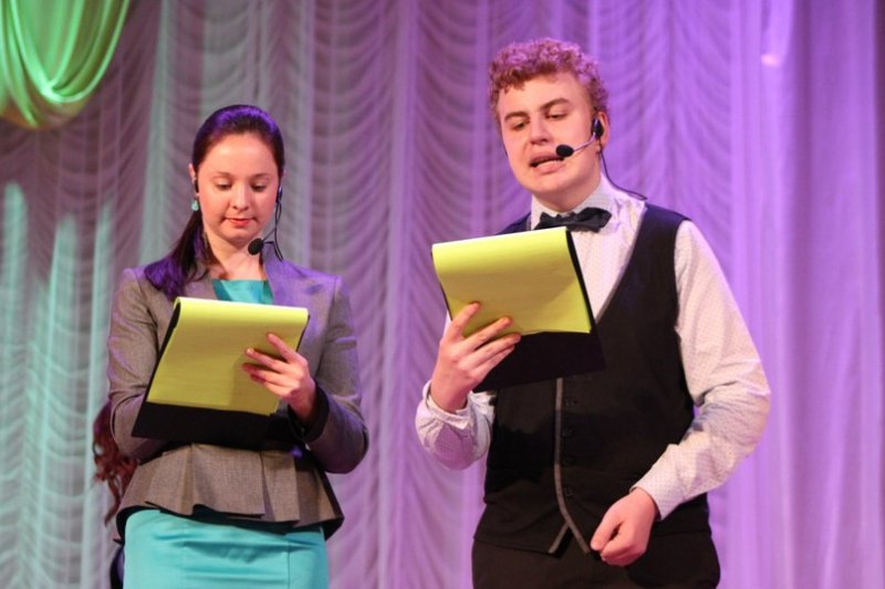 Фото к Страницы в тетрадке заканчиваются, а дружба остается