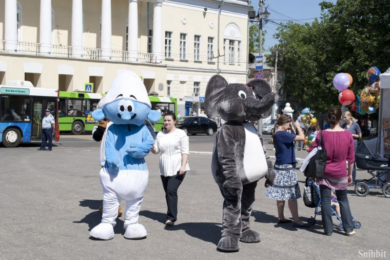 Фото к Во Владимире прошел детский книжный фестиваль «Бу!Фест» на открытом воздухе
