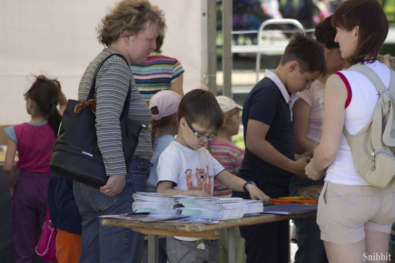 Фото к Во Владимире прошел детский книжный фестиваль «Бу!Фест» на открытом воздухе