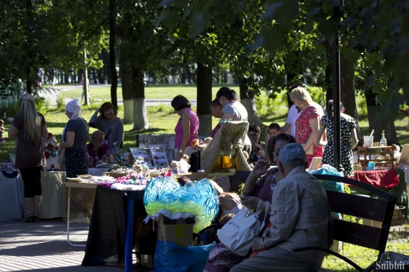 Фото к Во Владимире прошел детский книжный фестиваль «Бу!Фест» на открытом воздухе