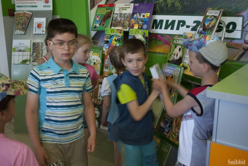 Фото к Во владимирском информационном центре по атомной энергии стартовал проект «Атомный лагерь»